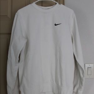 Nike white sweatshirt, worn twice!!!